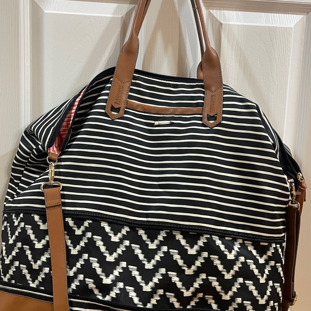 Stylish Black and White Striped Travel Bag